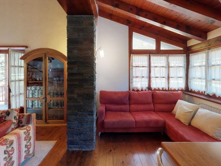 Borda-M1-Living-Room(1).jpg