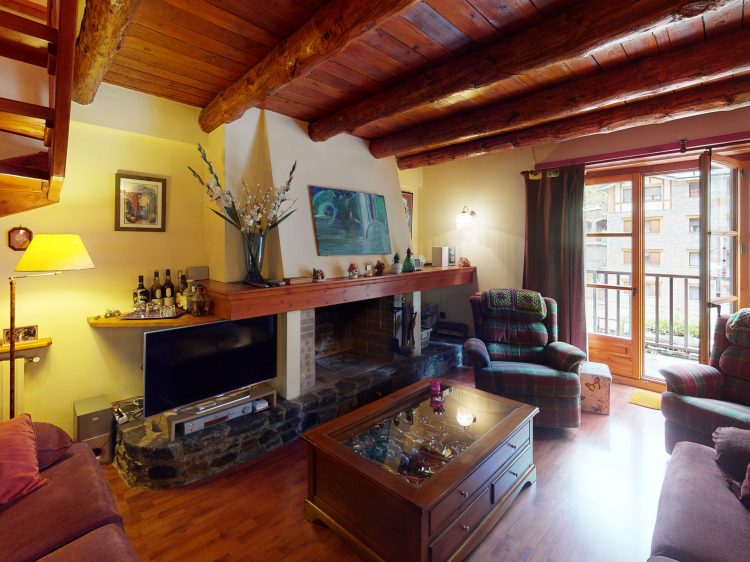 Borda-duplex-Living-Room.jpg